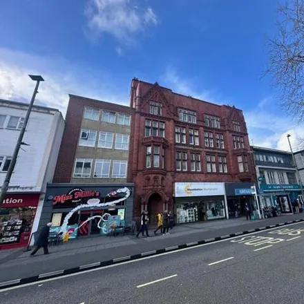 Image 1 - British Heart Foundation, 93 Above Bar Street, Cultural Quarter, Southampton, SO14 7FG, United Kingdom - Apartment for sale