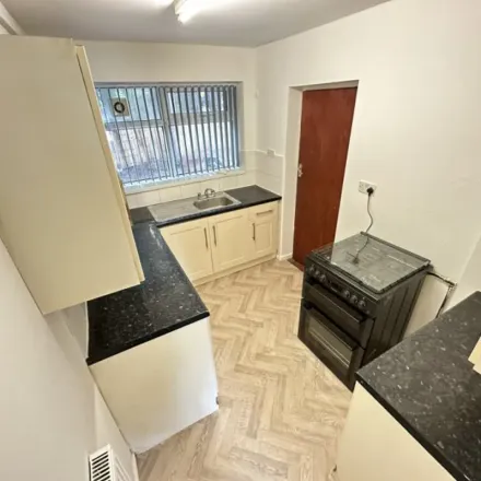 Rent this 4 bed duplex on Park Range in Victoria Park, Manchester