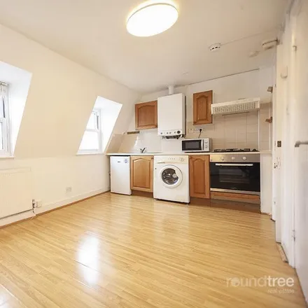 Rent this 1 bed apartment on Camden Hair & Beauty Spa in 15 Kentish Town Road, London