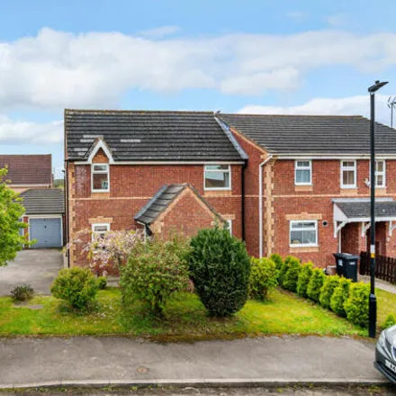 Buy this 3 bed duplex on Hornblower Close in Ripon, HG4 2TR