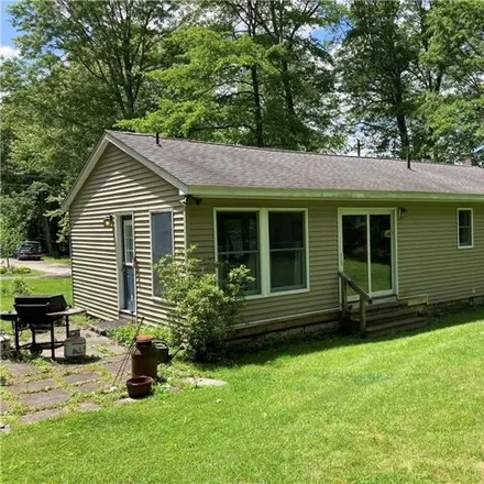 Buy this 2 bed house on 11 Carol Lane in Gardiner, NY 12525