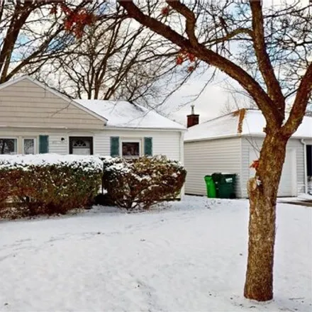 Buy this 3 bed house on 1104 Summit Drive in Mayfield Heights, OH 44124