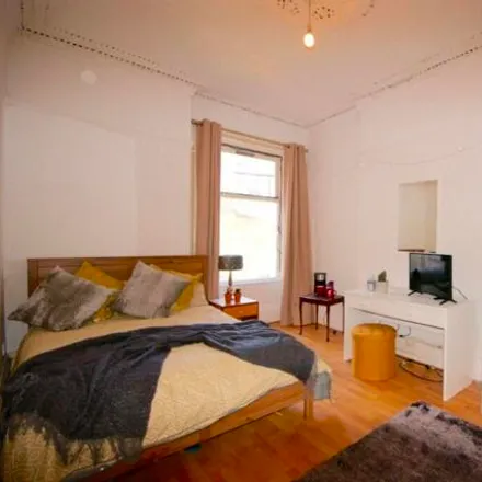 Rent this 7 bed duplex on Hartington Road in Liverpool, L8 0SF