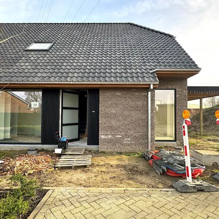 Rent this 3 bed apartment on Overakker 26 in 8570 Anzegem, Belgium