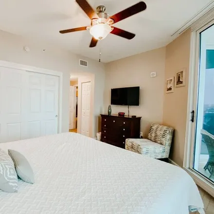 Rent this 2 bed apartment on Destin