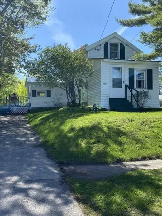 Buy this 3 bed house on 1127 Mechanic Street in City of Ogdensburg, NY 13669