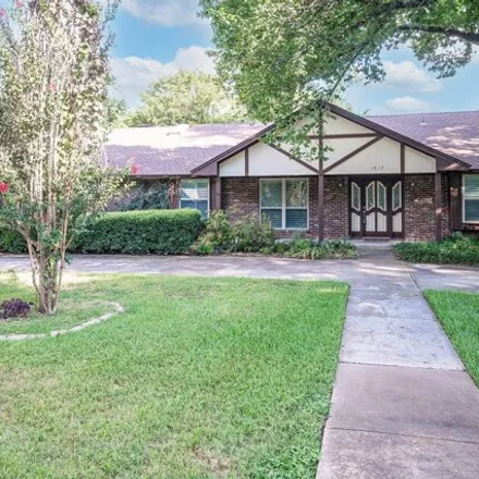 Buy this 5 bed house on 1617 Devon Dr in Colleyville, Texas