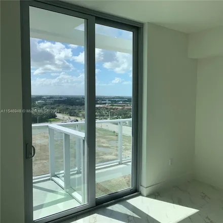 Image 2 - 2000 Metropica Way - Apartment for rent