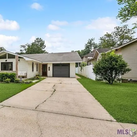 Rent this 3 bed house on 2732 Zeeland Avenue in Zeeland Place, Baton Rouge