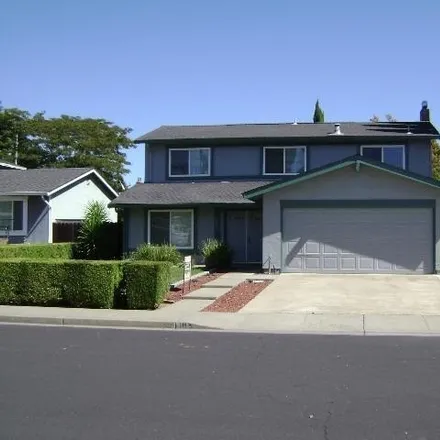 Rent this 4 bed house on 187 Clayton Circle in Vacaville, CA 95687