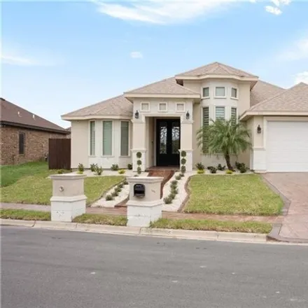 Rent this 3 bed house on 701 East Willow in Moore Road Colonia, Pharr