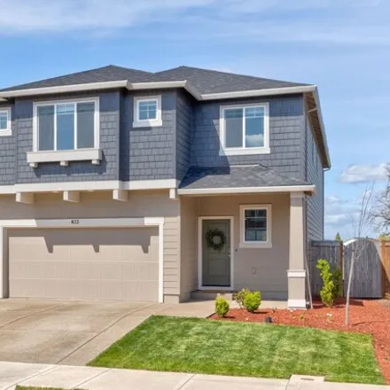 Buy this 5 bed house on Ostrom Drive in Woodburn, OR 97071