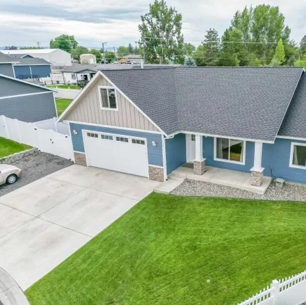 Buy this 4 bed house on 1524 Eastview Court in Lewiston, ID 83501