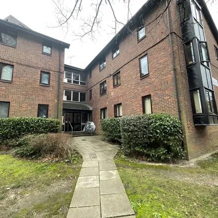 Rent this 1 bed apartment on 28 Oriental Road in Horsell, GU22 7AR