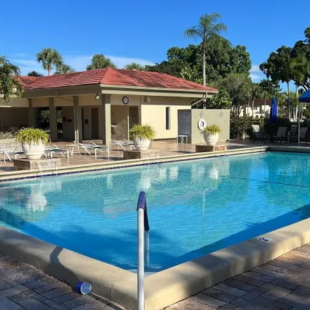 Buy this 2 bed condo on 21276 Lago Circle in Palm Beach County, FL 33433