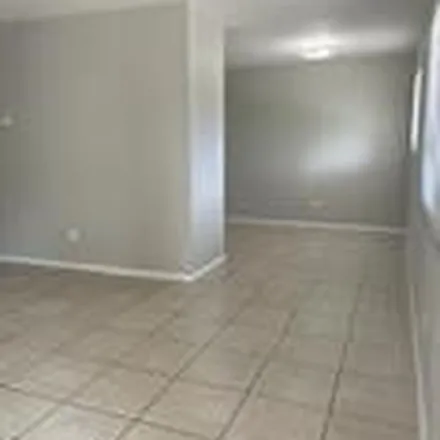 Image 3 - 2115 Hanson Street, Fort Myers, FL 33901, USA - Apartment for rent