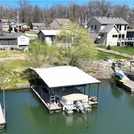 Image 2 - 55 T St, Lake Lotawana, Missouri, 64086 - House for sale