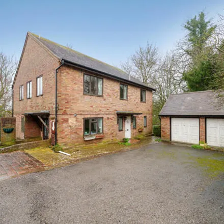 Buy this 4 bed house on Great Weir in Old Alresford, SO24 9DB