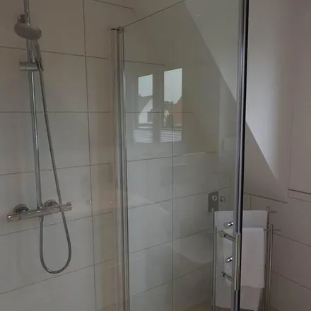 Rent this 3 bed apartment on Danziger Straße 24 in 38550 Isenbüttel, Germany