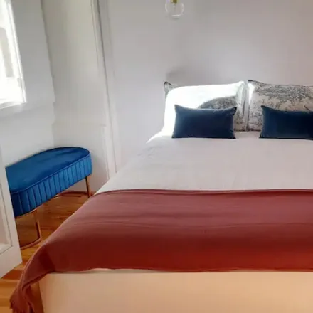 Rent this 1 bed apartment on Hospital do Terço in Travessa do Cativo, 4000-171 Porto