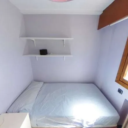 Rent this 3 bed apartment on Madrid in Avenida de la Ciudad de Barcelona, 218