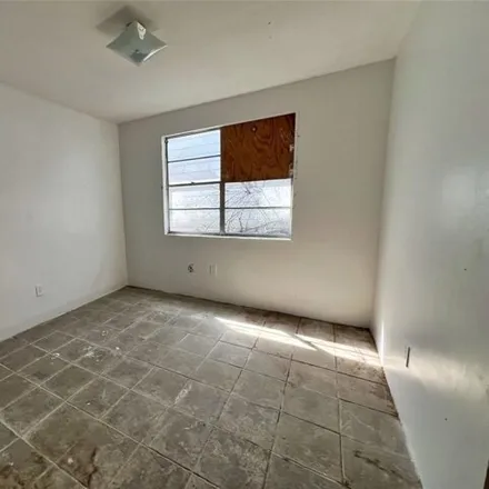 Image 6 - 1015 South Telemachus Street, New Orleans, LA 70125, USA - House for sale