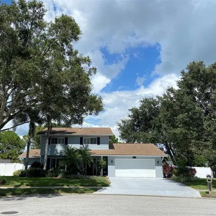 Buy this 4 bed house on 2734 Peachtree Circle in Clearwater, FL 33761