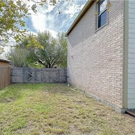 Image 6 - 807 E Cheyenne Ave, Pharr, Texas, 78577 - House for sale