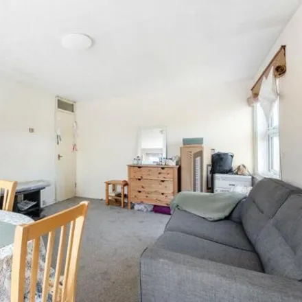 Image 4 - Camden Road Incline Junction, Barker Drive, London, NW1 0JZ, United Kingdom - Apartment for sale