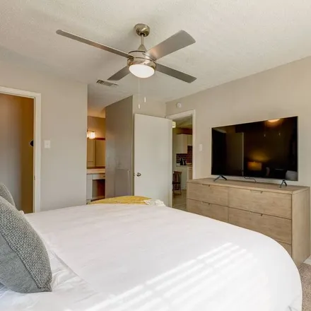 Image 9 - Carrollton, TX - Apartment for rent