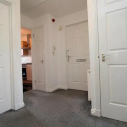 Rent this 2 bed apartment on Craighall Road in Glasgow, G4 0LF