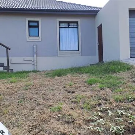 Image 6 - Minjetto Road, Buffalo City Ward 31, Kidd's Beach, South Africa - Apartment for rent