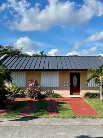 Buy this 3 bed townhouse on 13101 Southwest 54th Street in Miami-Dade County, FL 33175
