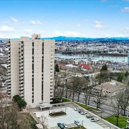 Image 4 - Lincoln Tower, 2211 Southwest 1st Avenue, Portland, OR 97201, USA - Condo for sale