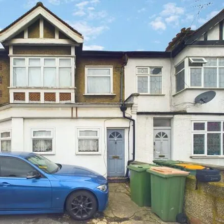 Rent this 2 bed apartment on Monmouth Road in London, E6 3RR