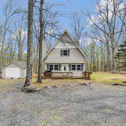 Buy this 3 bed house on 252 Upper Independence Drive in Westcolang, Lackawaxen Township