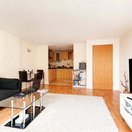 Rent this 2 bed apartment on Cubitt Street in London, WC1X 0LR