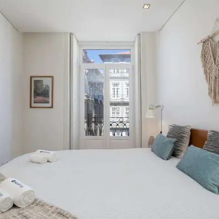 Rent this 1 bed apartment on Caleireiros in Rua dos Caldeireiros 137, 4050-205 Porto