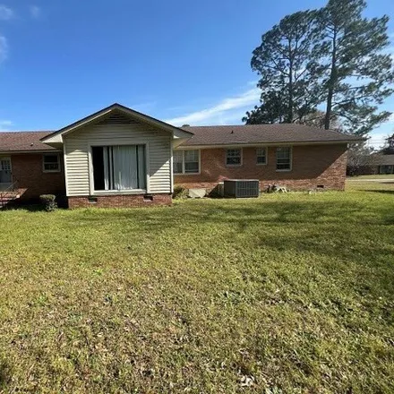 Image 7 - 219 Lesesne Drive, Burns Down, Sumter, SC 29150, USA - House for rent