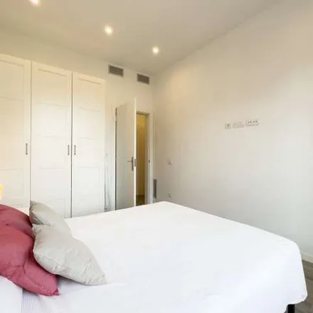 Rent this 2 bed apartment on Carrer de Bailèn in 40, 08010 Barcelona