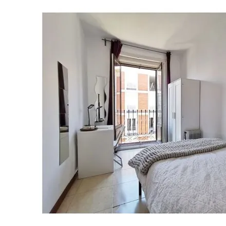 Image 4 - Madrid, Calle de las Huertas, 12, 28012 Madrid - Room for rent