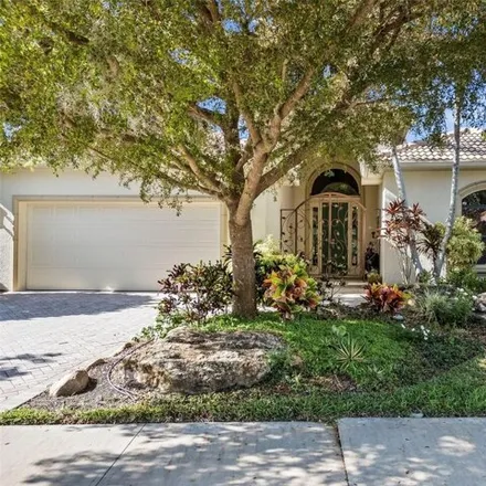 Buy this 3 bed house on 2479 Marblehead Drive in Sarasota County, FL 34231