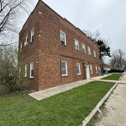 Rent this 1 bed apartment on 891 4th Avenue in Geneva, IL 60134