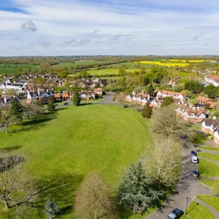 Image 2 - Great Stony Park, Chipping Ongar, CM5 0TH, United Kingdom - Townhouse for sale