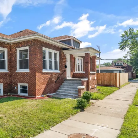 Buy this 3 bed house on 7737 South Rhodes Avenue in Chicago, IL 60619