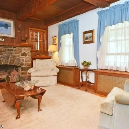 Image 7 - 24 Beechwood Place, Watchung, Somerset County, NJ 07069, USA - House for sale