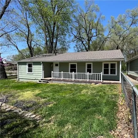 Image 3 - 1102 North 3rd Street, Lansing, KS 66043, USA - House for sale