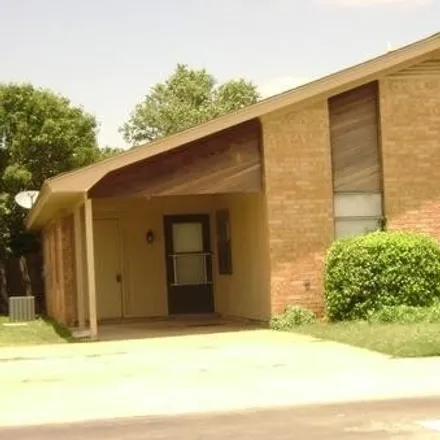 Rent this 2 bed house on 6504 26th Street in Lubbock, TX 79407