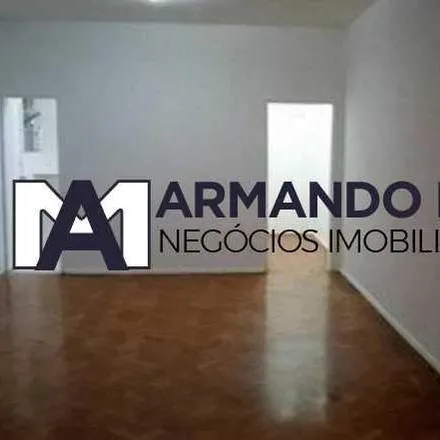 Buy this 3 bed apartment on Rua Lacerda Coutinho 30 in Copacabana, Rio de Janeiro - RJ