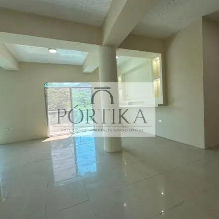 Rent this 4 bed apartment on Corte Provincial del Guayaquil in Avenida Quito, 090312